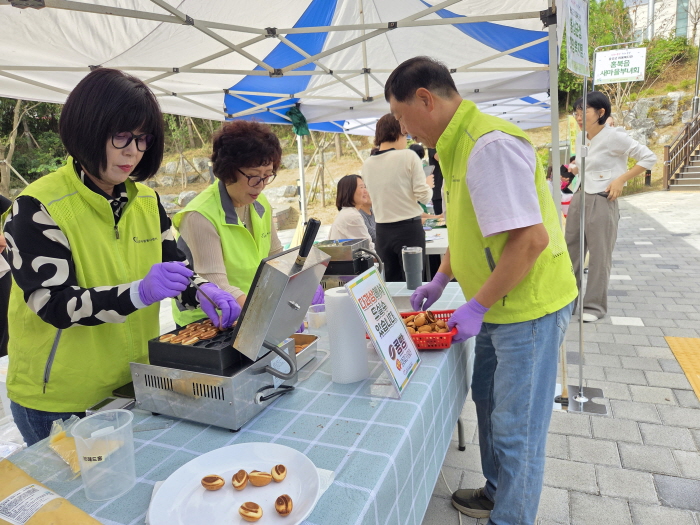 b4238108f8c8843ae4dd003870f472a9_1758881321_1527.jpg b4238108f8c8843ae4dd003870f472a9_1758881321_1527.jpg