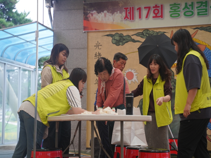 b4238108f8c8843ae4dd003870f472a9_1758881332_2461.jpg b4238108f8c8843ae4dd003870f472a9_1758881332_2461.jpg